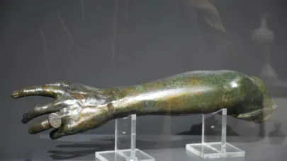 2 bin yıllık bronz kol parçası, 45 yıl sonra ilk kez sergiye çıkıyor