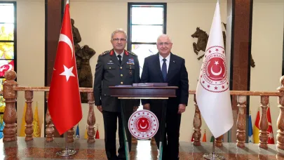Bakan Güler, Kara Kuvvetleri Komutanı Tokel'i kabul etti