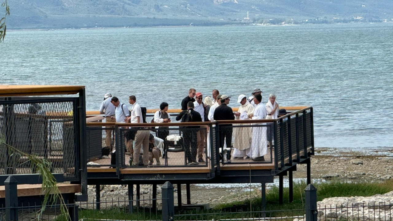 İznik'te Papa ziyareti öncesi Batık Bazilika'da özel ayin