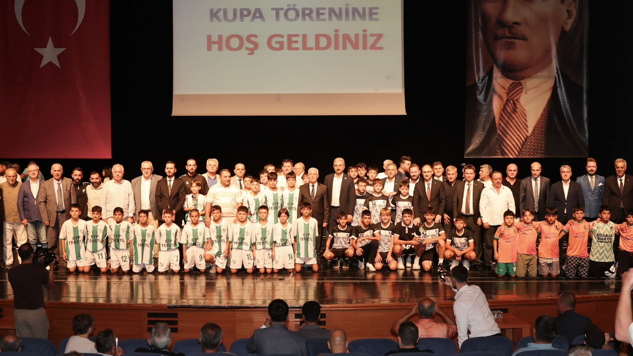 Bursa Büyükşehir'den amatör futbola tam destek