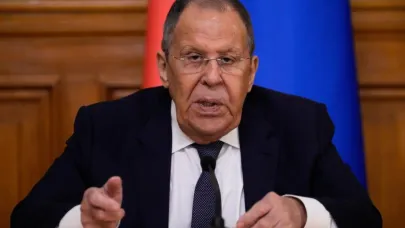 Lavrov'dan BMGK'nın Ukrayna'nın güvenlik garantörü olması çağrısı
