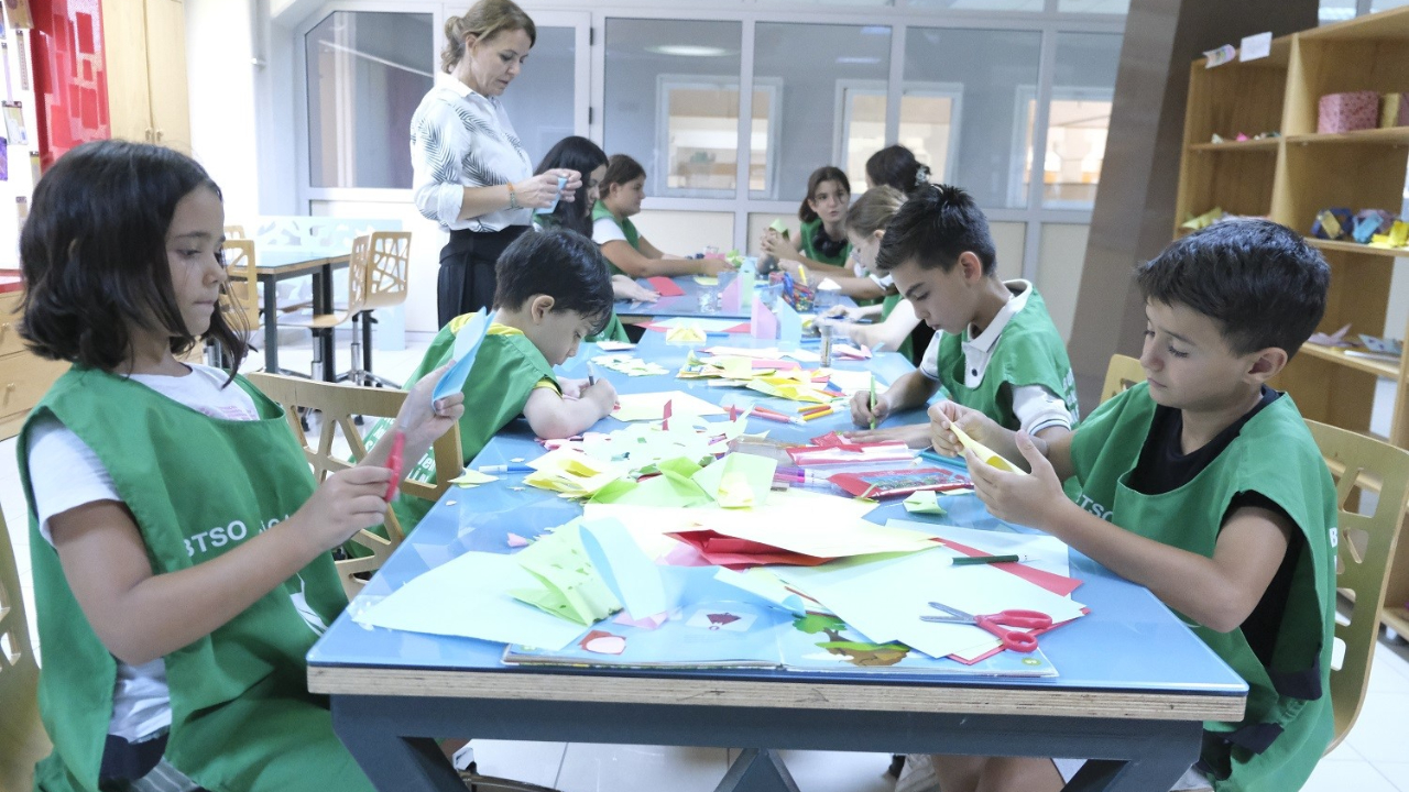 Geleceğin tasarımcıları BUTGEM yaz kurslarında yeteneklerini keşfetti!
