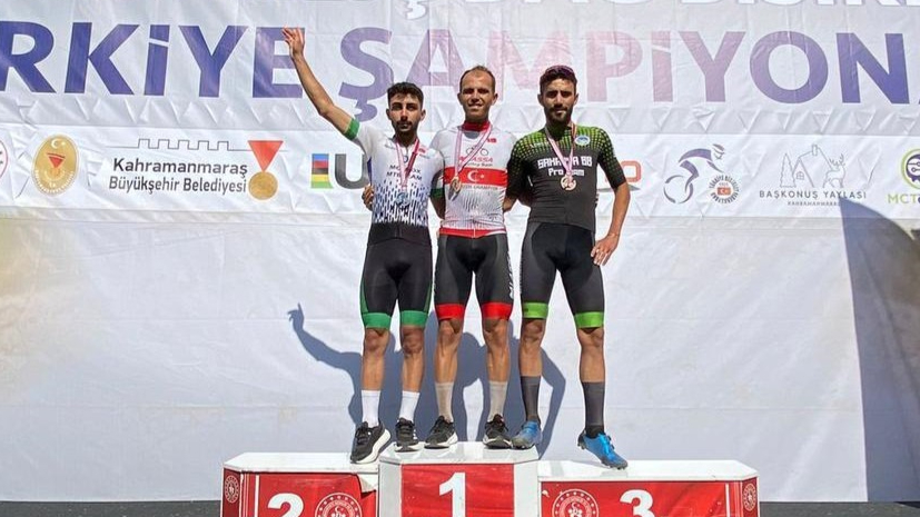 Sakarya Büyükşehir sporcularından gurur verici başarı