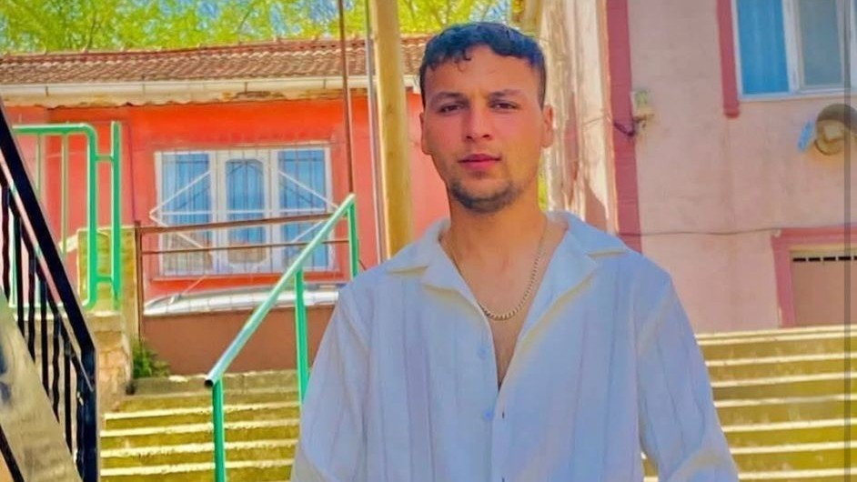 19 Yaşındaki genç, kuzeni tarafından öldürüldü