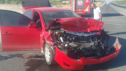 Tır ile otomobil çarpıştı: 4 yaralı