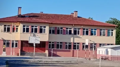 Mahalleler ortaokulun kapanmasına karşı