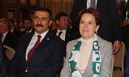 Meral Akşener Bursa'da esti geçti!