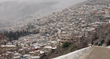 Bursa'da kar yağışı etkili oldu